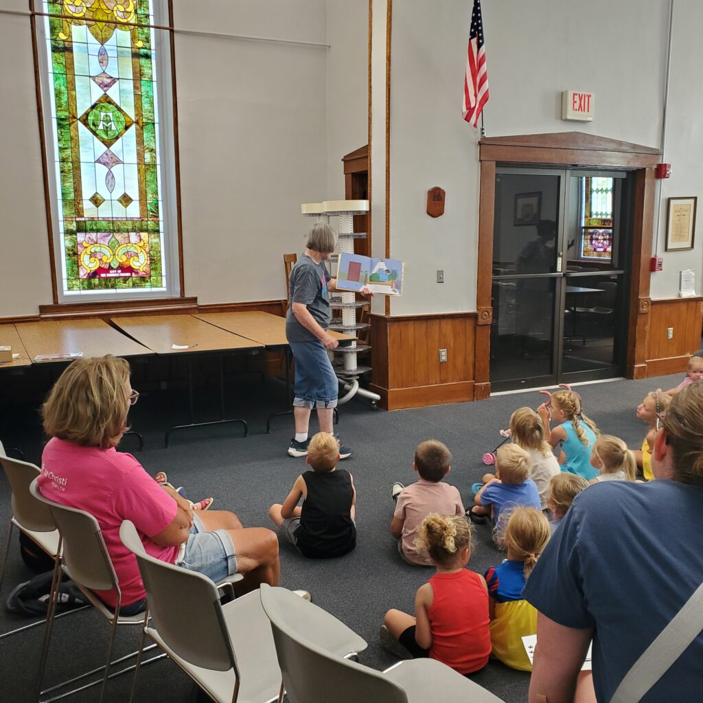 Storytime with Dee Lizzol