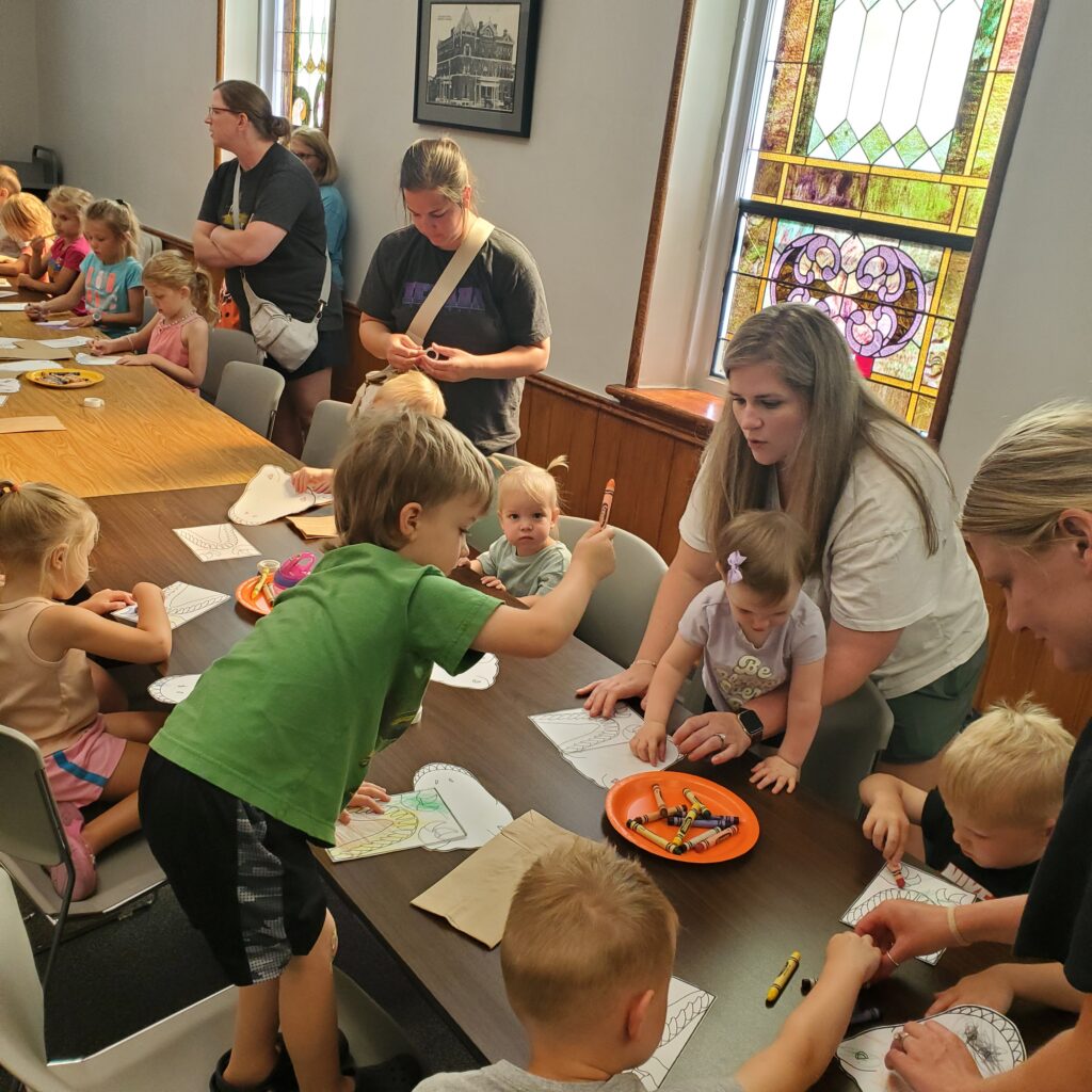 Preschool and Kindergarten Crafts.